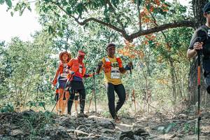 BIB: 
                            <button type="button" onclick="openModal(26102470)" class="btn btn-primary btn-sm float-right btn-popup" data-toggle="modal" data-target=".modal-high-quality">
                        <i class="fas fa-shopping-cart"></i> Add to Cart
                    </button>
                                            <button type="button" onclick="isThisMe(26102470, true)" class="btn btn-success btn-sm float-right btn-popup btn-isme hidden" data-toggle="tooltip" data-placement="bottom" title="นี่คือรูปของคุณใช่ไหม คลิกที่นี่เพื่อเอาเข้าอัลบั้ม">
                        <i class="fas fa-plus"></i> Add to album
                    </button>
                    <button type="button" onclick="isThisMe(26102470, false)" class="btn btn-warning btn-sm float-right btn-popup btn-isnotme hidden">
                        <i class="fas fa-ban"></i> Remove from album
                    </button>